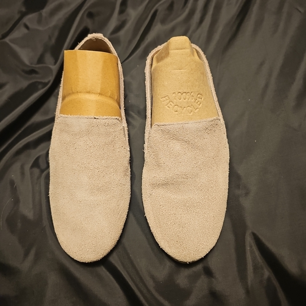 Lucky Brand Taupe/Gray Suede Slip on Shoe Size 6
